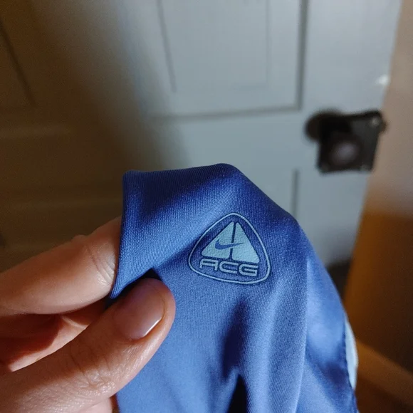 2/$30 Nike ACG Dri Fit - Picture 6 of 6